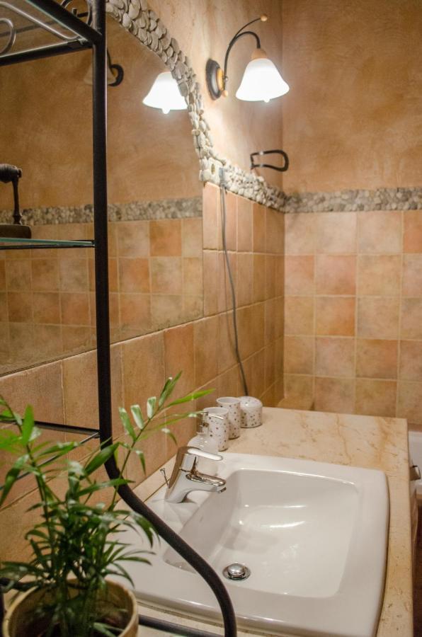 Appartement Kohaz Apartman à Veszprém Extérieur photo