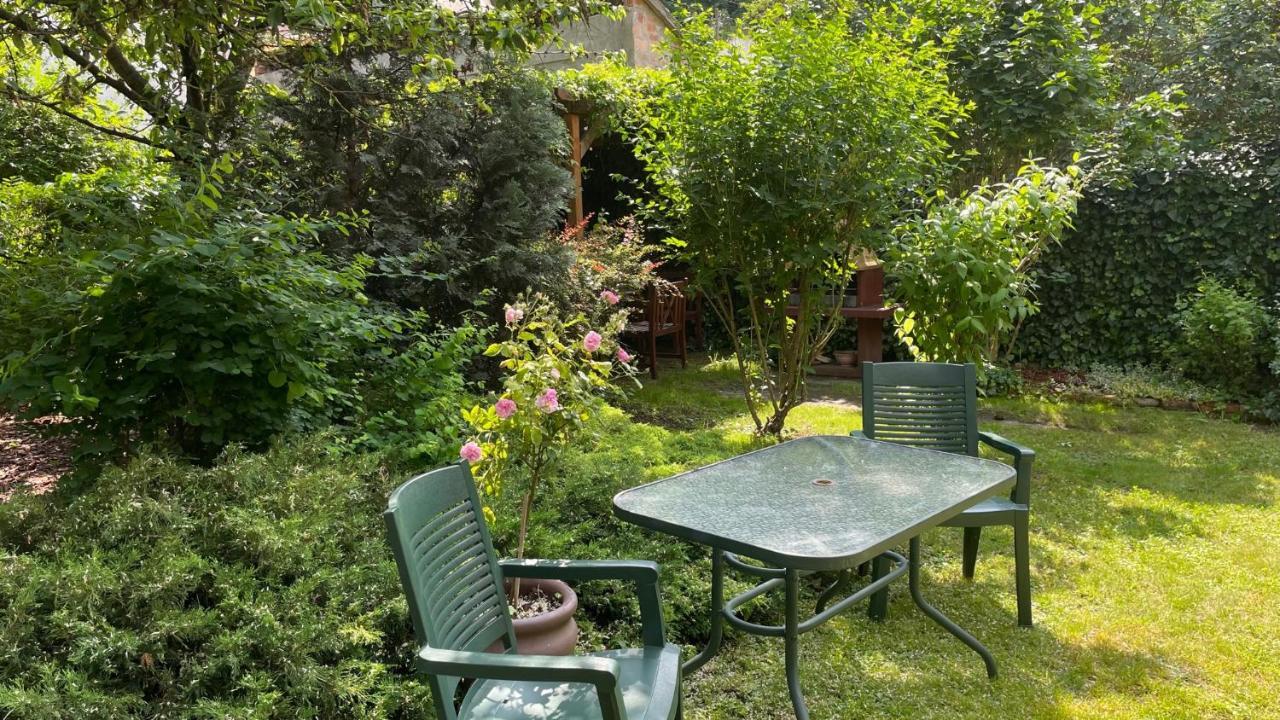 Appartement Kohaz Apartman à Veszprém Extérieur photo